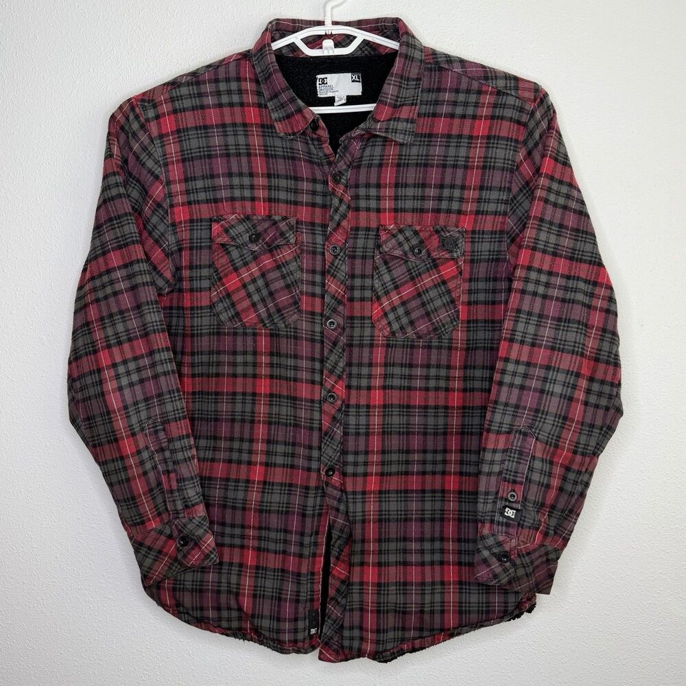 DC Shoes Sherpa Lined Flannel Jacket Plaid Red Gray Button Up Men’s XL